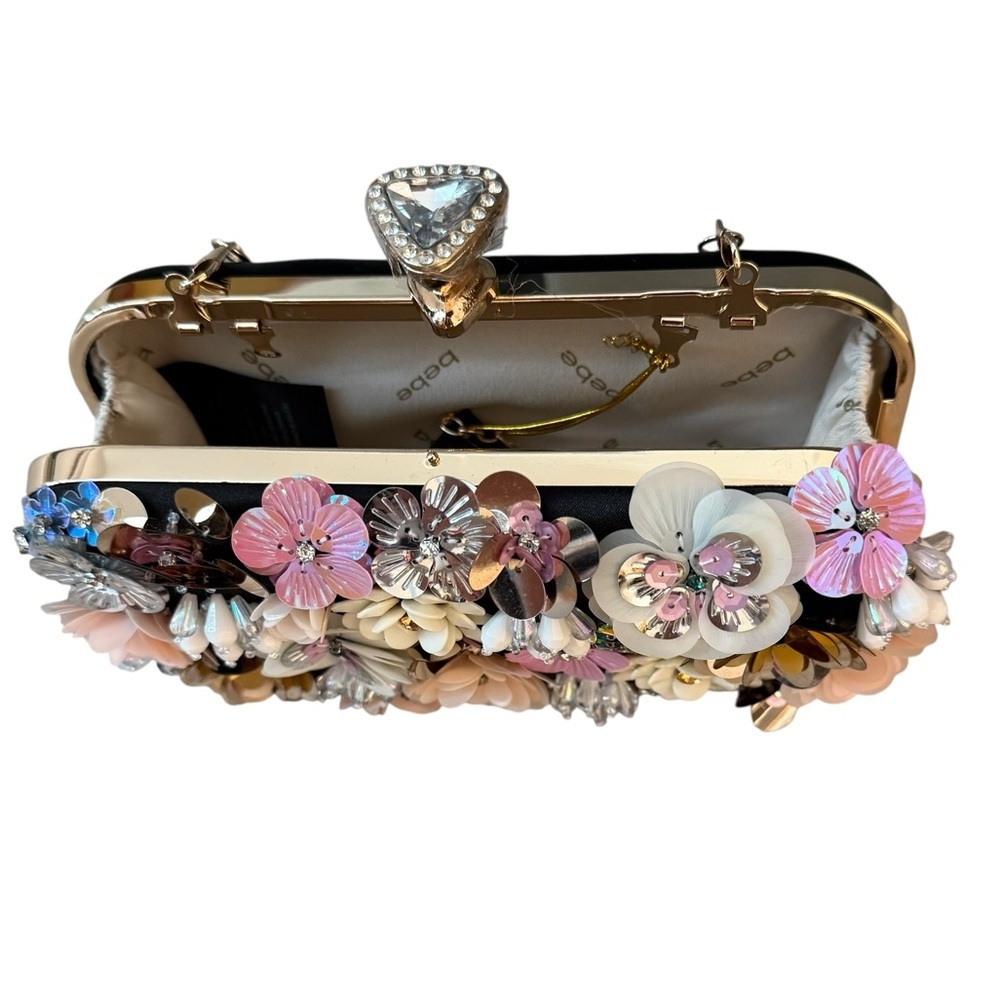 bebe Los Angeles New 3D Multi Embellished Daisy Viral Clutch Bag Prom Night - Picture 5 of 9